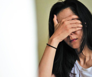 Chỉ đến khi nhặt được tuýp thuốc bôi ngoài da trong góc tủ phòng ngủ, tôi mới biết lý do khiến mình phải kiêng 'chuyện ấy' trong lúc thai kỳ