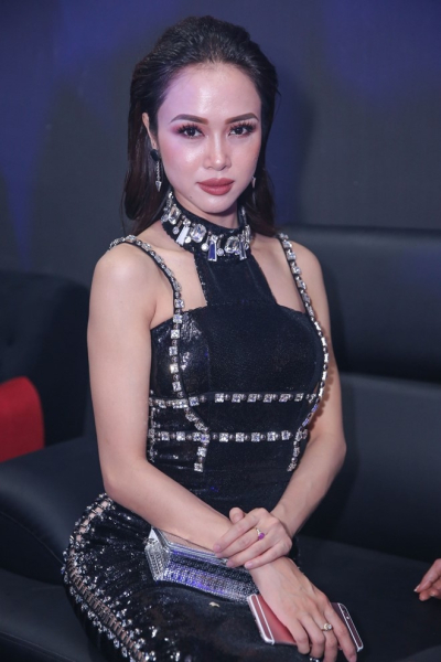 Dàn sao Việt dự tiệc cùng huyền thoại võ thuật Mỹ - 9 Dàn sao Việt dự tiệc cùng huyền thoại võ thuật Mỹ - 9
