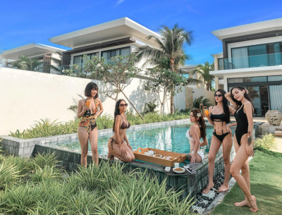Hội gái đẹp chơi thân rủ nhau diện bikini khoe eo thon chân dài thẳng tắp: Biết nhìn vào ai đây? - 3