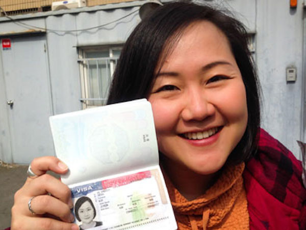 Mỹ bắt đầu buộc người xin visa kê khai tài khoản mạng xã hội