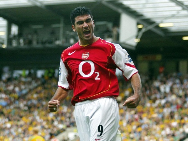 Antonio Reyes lái xe với tốc độ 237km/h, tử nạn thảm khốc trong chiếc xe bốc cháy ngùn ngụt