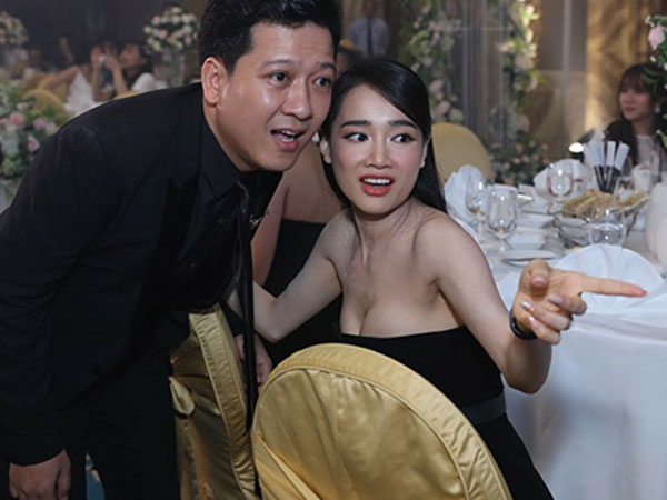 Nhã Phương đã hết kín đáo, chính thức gia nhập hội những mỹ nhân o ép vòng 1 đến 'bức người' rồi đây!