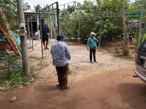 Phú Quốc: Chồng chặn đường đâm chết vợ trước mặt con nhỏ rồi tự tử