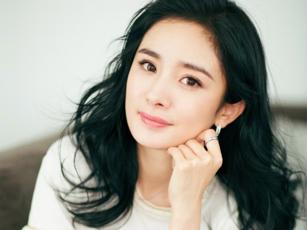 Dương Mịch chính thức nhường quyền nuôi con cho Lưu Khải Uy, tiết lộ muốn tôn trọng lựa chọn của Tiểu Gạo Nếp