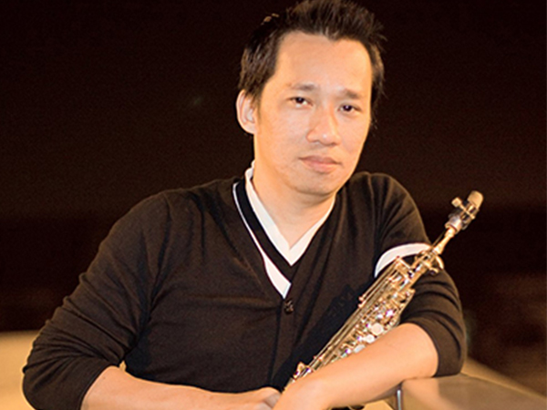 Loạt sao Việt ủng hộ nghệ sĩ saxophone Xuân Hiếu chữa bệnh ung thư: Hà Hồ, Mỹ Tâm 100 triệu, Đàm Vĩnh Hưng 50 triệu