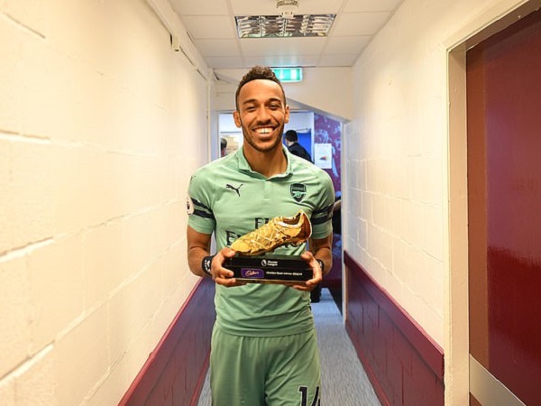 Aubameyang xóa hết thông tin về Arsenal sau khi nhận được đề nghị khủng từ Trung Quốc