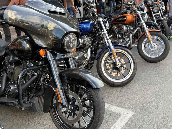 Hàng chục môtô 'khủng' hội tụ tại Nha Trang