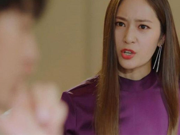 Vợ chồng lục đục vì chuyện nhỏ nhặt, nhưng tôi quyết định ly hôn khi đọc được tin nhắn chồng nhờ bạn thân điều này