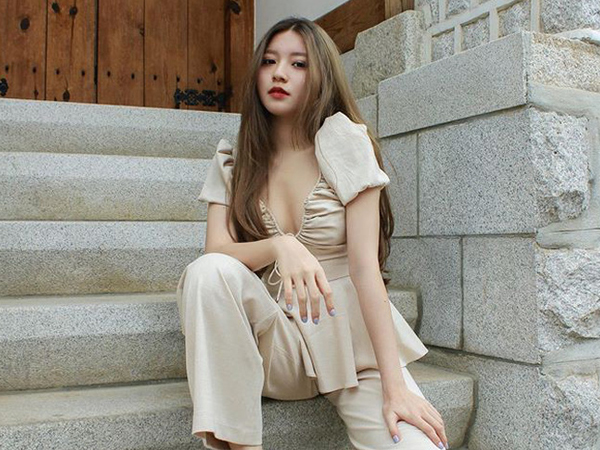 Bằng chứng cho thấy Bâu - gái xinh hot Instagram 'cân' mọi góc chụp, ảnh cố dìm thì bỗng thành kiểu pose mới!