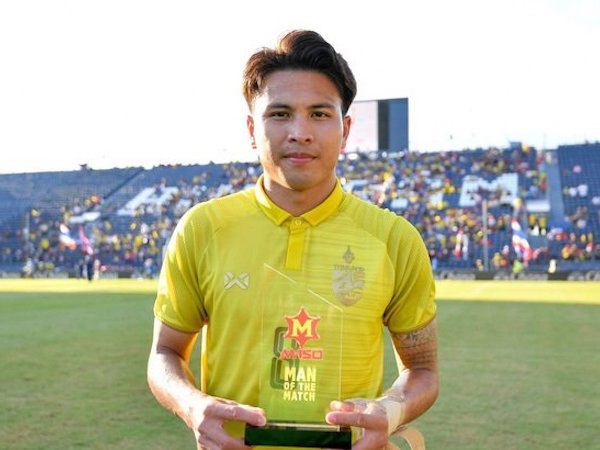 Tranh cãi tuyển thủ Thái Lan giành giải 'cầu thủ xuất sắc nhất King’s Cup'