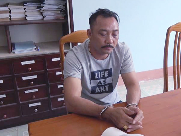 Truy tố 25 bị can trong vụ trùm gỗ lậu Phượng 'râu'