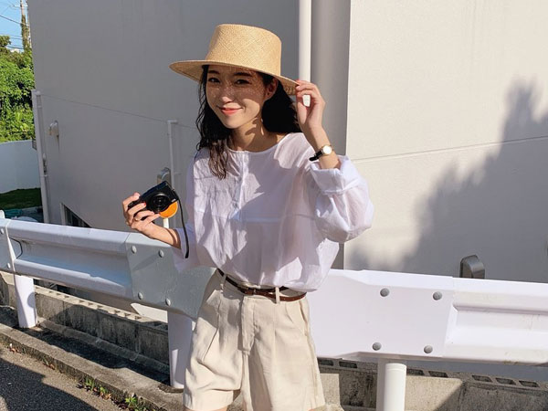 Nóng thế này cứ diện cả cây trắng là vừa mát lại vừa sang, và đây là 12 gợi ý đẹp tuyệt dành cho bạn