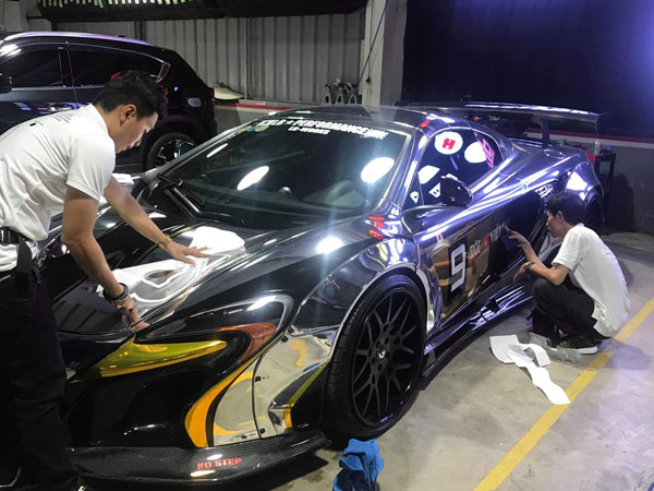 Thiếu gia Dương Kon tiết lộ hình ảnh cho thấy sẽ mang McLaren 650S Spider độ siêu độc tham gia Car Passion 2019