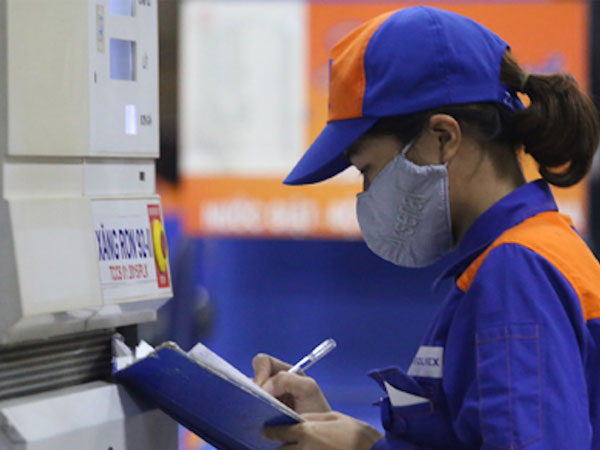 Quỹ bình ổn xăng dầu âm hơn 620 tỷ đồng