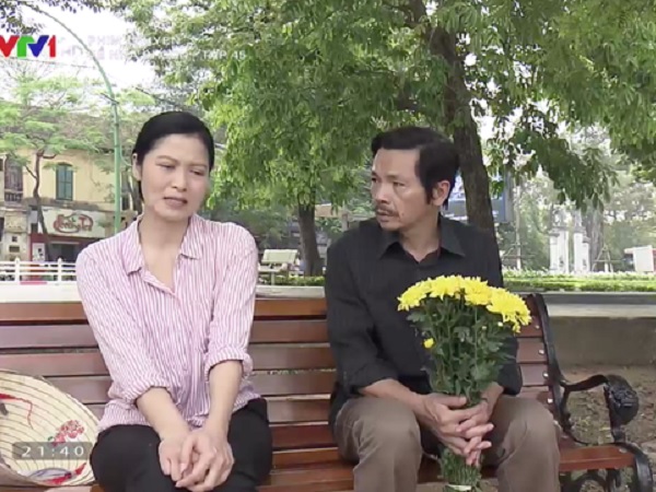 Ông Sơn (Về Nhà Đi Con) gặp lại cô bán hoa, đây là duyên số hay định mệnh?