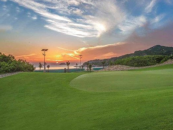 Cháy nổ trong sân golf Long Thành, 10 người thương vong