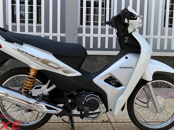 Khó tin xe Honda Wave 2017 giá 350 triệu đắt nhất từng thấy