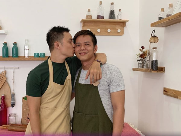 'Người ấy là ai?': Cặp đôi 'màu tím' làm nên lịch sử gây sốc khi tiết lộ giận nhau suốt nửa tháng sau chương trình