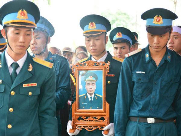 Giấc mơ dang dở của thiếu uý phi công hi sinh trong vụ rơi máy bay ở Khánh Hoà