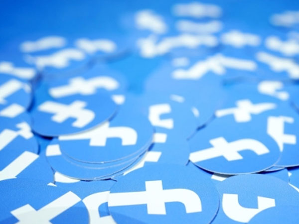 'Cơn địa chấn' tiền điện tử của Facebook