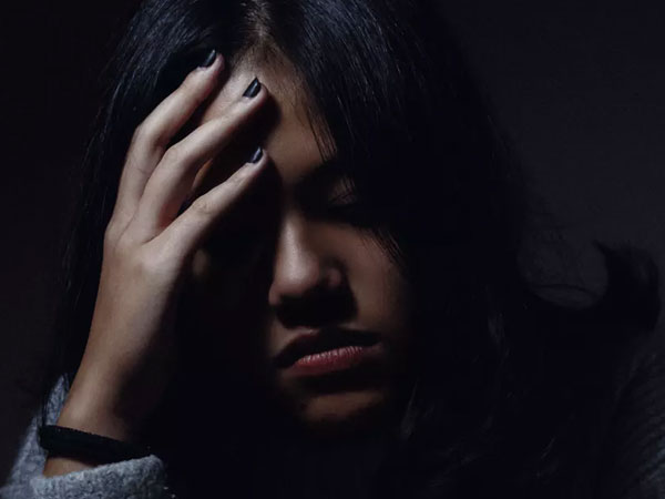 Để trả nợ cho chồng, tôi và anh trai lén bán căn nhà của ba mẹ
