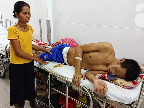 Mẹ nghèo bất lực nhìn con trai bị tai nạn nặng nề, nguy cơ phải đoạn chi mà không làm được gì