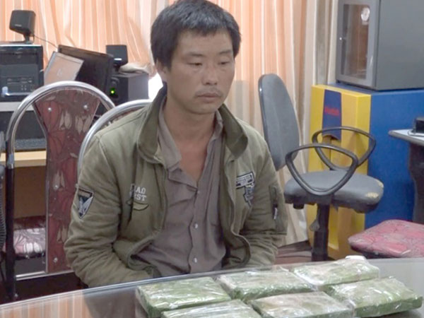 Mang 6 bánh Heroin đi tiêu thụ, 1 đối tượng bị bắt giữ