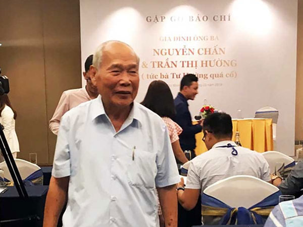 Khởi tố vụ án chiếm đoạt tài sản trong nội bộ gia đình cố doanh nhân Tư Hường