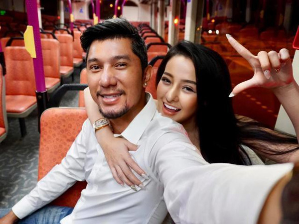 Ngân 98 tố bạn trai cũ ngoại tình ngay ở nhà, Lương Bằng Quang không đáp trả nhưng lại đăng trạng thái đầy ẩn ý