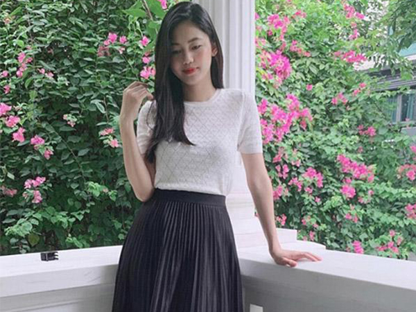 Vừa sinh quý tử cho đại gia đất Bắc, Á hậu Thanh Tú gây choáng với vóc dáng thon gọn