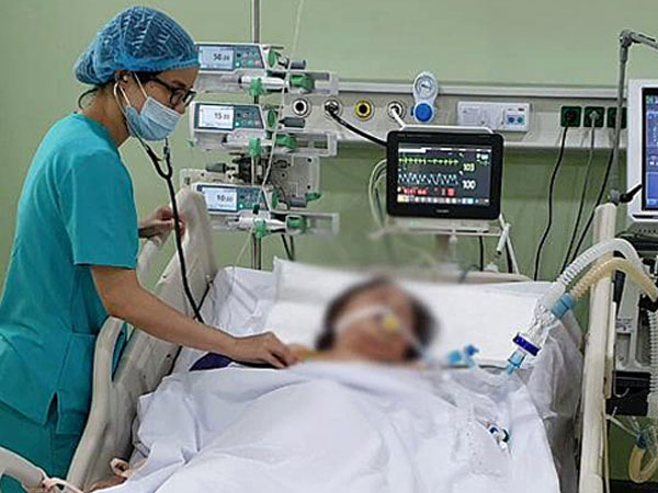 2 người chết, 1 nguy kịch do sốc nhiệt vì nắng nóng ở Hà Nội