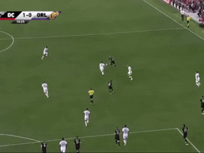 VIDEO: Rooney làm rung chuyển MLS với tuyệt phẩm bàn thắng từ phần sân nhà