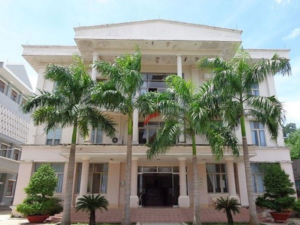 Bắt giam Phó Giám đốc Trung tâm Quan trắc môi trường tỉnh Tây Ninh