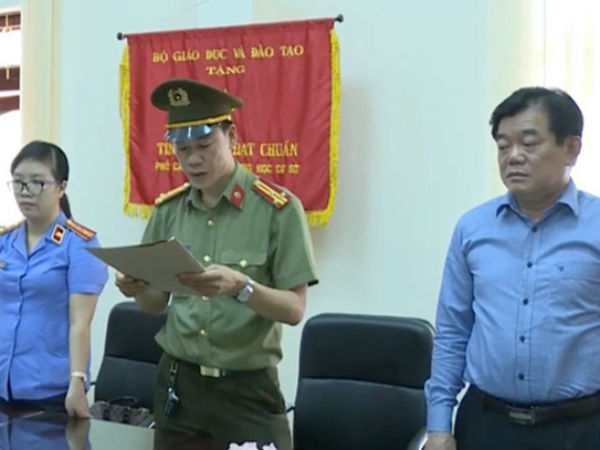 Sau khi bất ngờ 'cáo bệnh', ông Hoàng Tiến Đức đã có thể trở lại làm việc