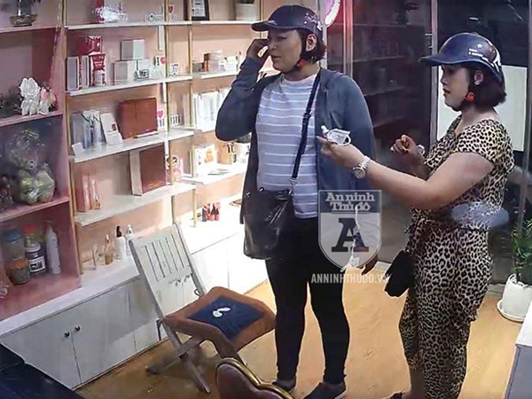 Bất ngờ trước mức độ 'ăn' iPhone đắt tiền của nữ siêu trộm Lê Thị Hương