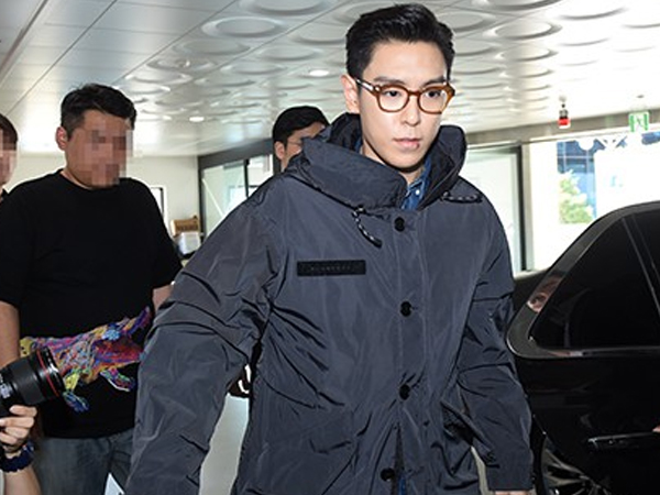 T.O.P (Big Bang) chính thức xuất ngũ sau 2 năm, xuất hiện với biểu cảm nghiêm trọng đáng chú ý