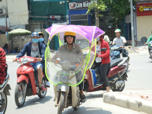 Nhiều đợt nắng nóng gay gắt kéo dài trong năm 2019 khiến cuộc sống người dân đảo lộn: Đâu là nguyên nhân?