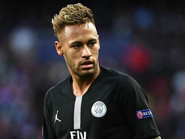 Neymar nổi loạn, tái khẳng định nguyện vọng ra đi