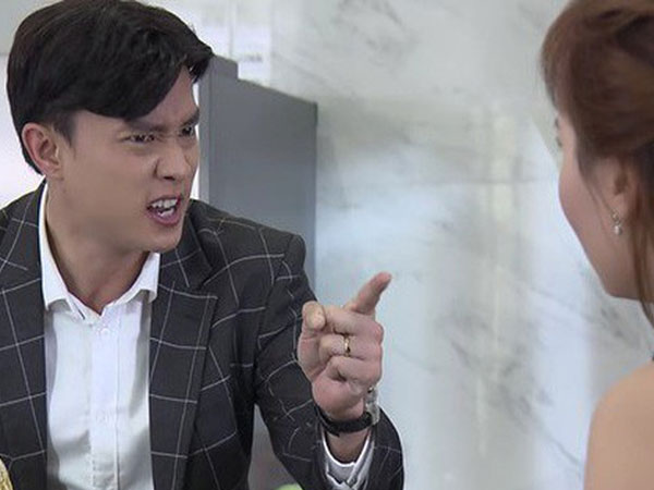 'Về nhà đi con' tập 61: Vũ gây sốc nhất từ trước đến nay khi chỉ thẳng mặt mắng Thư ngu, rẻ tiền và 'câm cái miệng lại'