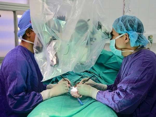 Mâu thuẫn vì cưới nhau 1 năm chưa có con, vợ cắt phăng 'của quý' của chồng