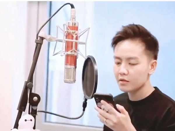Cover bản hit 'Hãy trao cho anh' của Sơn Tùng, Tô Trần Di Bảo nhận 'triệu like' của dân mạng