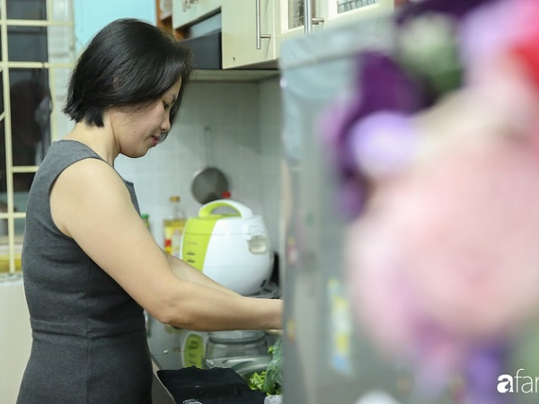 Bí quyết chi tiêu của mẹ đơn thân Hà Nội, thu nhập hơn chục triệu, ở nhà thuê vẫn vay tiền cho con du học vài trăm triệu/năm