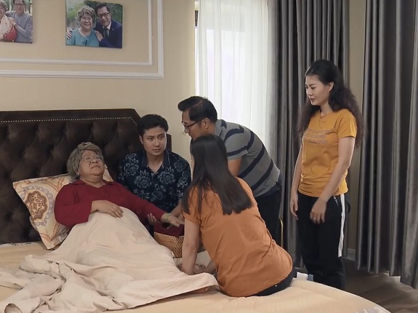 Nàng dâu order: Yến ngất xỉu khi bà nội Phong cầu xin cô quay lại với chồng