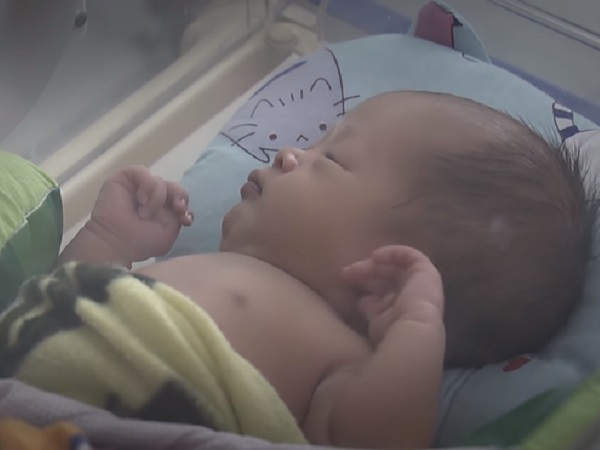 Về nhà đi con: Những chuyện chưa kể về bé "Củ Gừng" và hành trình gần 2 tháng theo đoàn phim giữa trời nắng nóng đỉnh điểm
