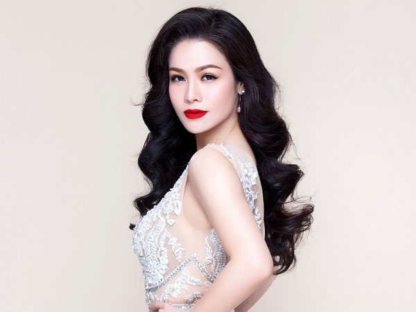 Nhật Kim Anh công khai clip trích xuất camera an ninh, ghi lại toàn bộ quá trình bị trộm đột nhập phá két sắt cuỗm mất 5 tỷ đồng