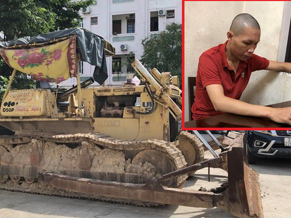 Giả vờ khách hàng, thuê công ty đến cẩu trộm máy ủi hơn 10 tấn