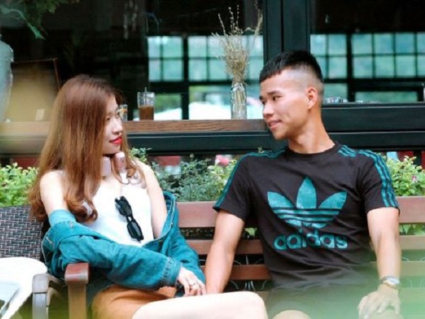 Nữ sinh du học Anh bật khóc: 'Làm sao fan nữ của Vũ Văn Thanh hiểu nỗi đau này'