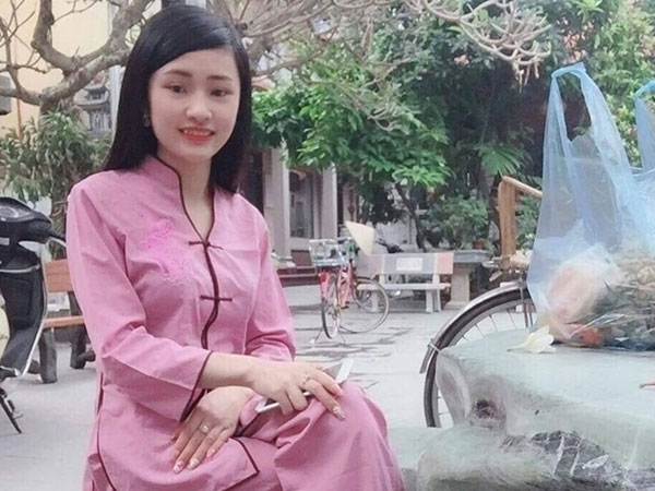 Xem xét khởi tố cô gái xinh đẹp sát hại tình địch bằng một nhát dao