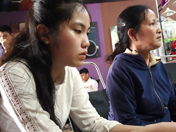 'Hứng bão' do không cám ơn 'hiệp sĩ': Cô gái giải thích lý do