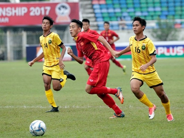Malaysia mang sao nhập tịch từ châu Âu quyết đấu Việt Nam ở giải U18 Đông Nam Á